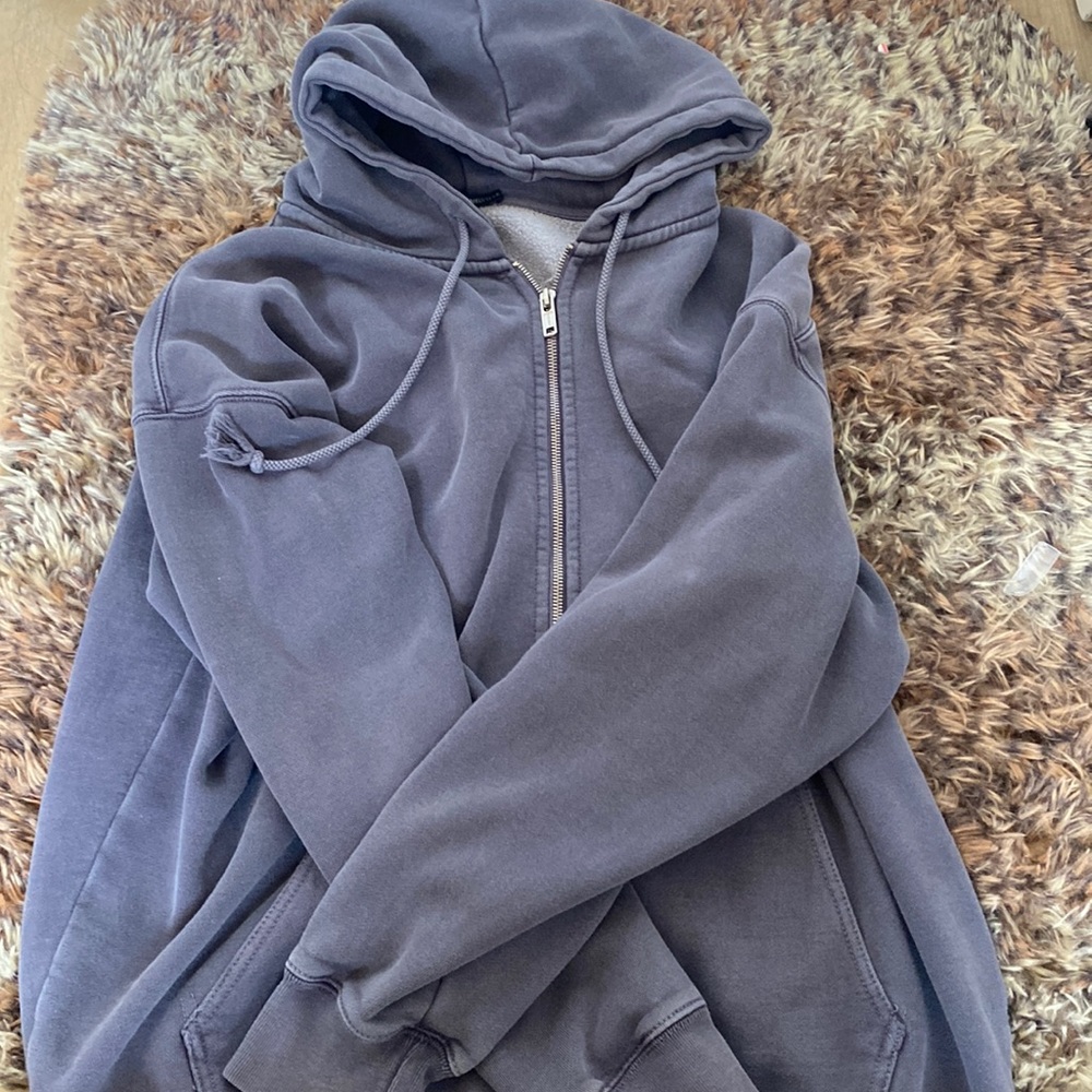 ‼️ NAVY CHRISTY OVERSIZED BRANDY MELVILLE ZIP UP‼️